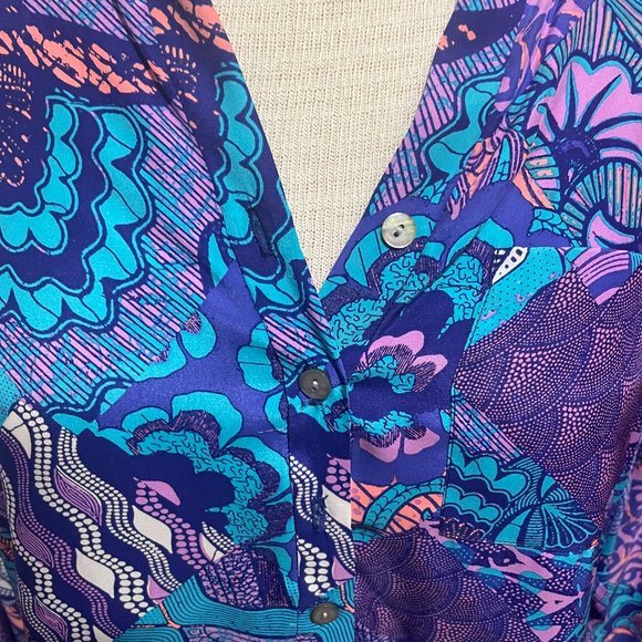 Alice & Trixie Button Front Placket Top with Long Roll Up Sleeves Size S (NWT) - Picture 2 of 4